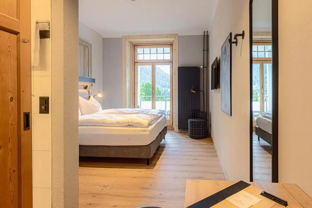 ALPINE INN Davos