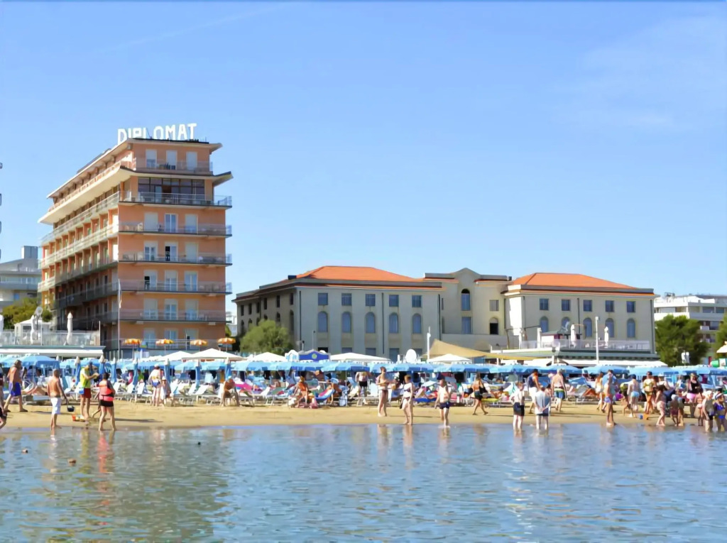 Diplomat Marine SeaFront Hotel Full Board - Pasti Inclusi