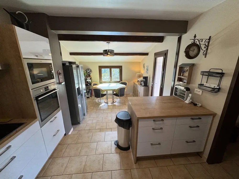 Beautiful Villa Near Village des Vans