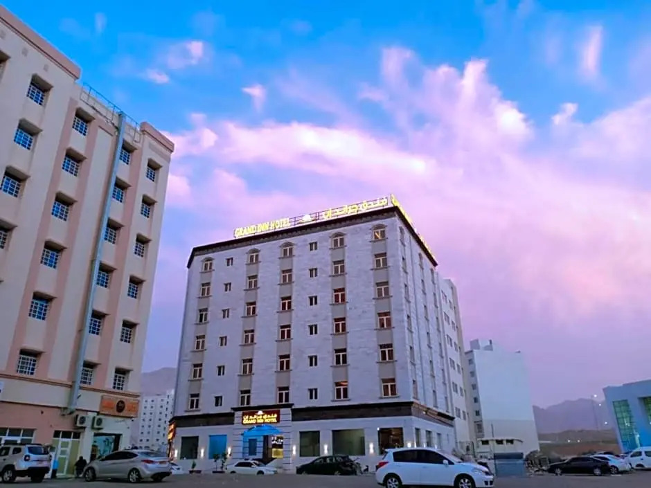 Grand Inn Hotel