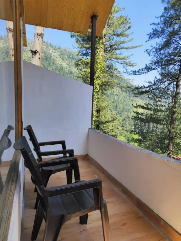 Majestic View Cottages