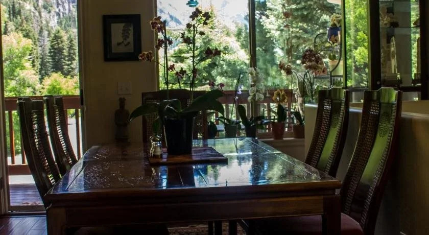 Bridal Veil Bed and Breakfast