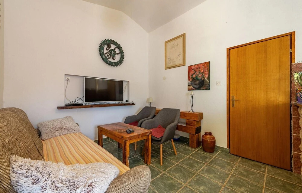 Stunning Apartment in Vir With 2 Bedrooms, Wifi and Outdoor Swimming Pool