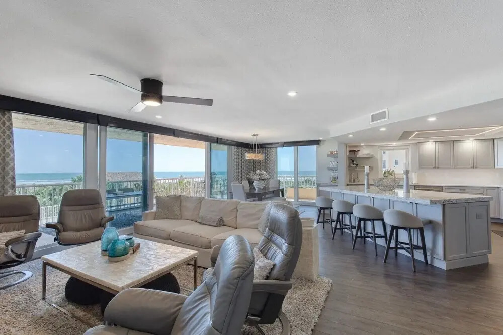 New Smyrna Luxury Beachfront Condo Pool Hot Tub