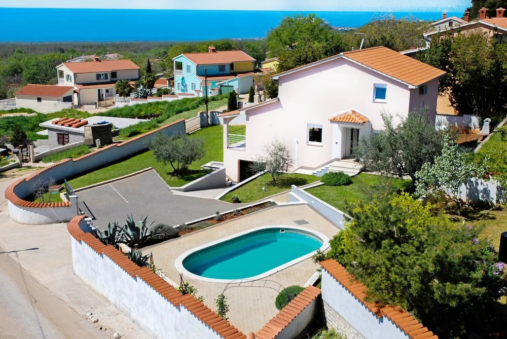 Villa Elisa
