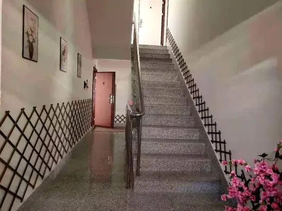 Changbai Mountain North Pool Linhai Homestay (Erdaobaihezhen Branch)