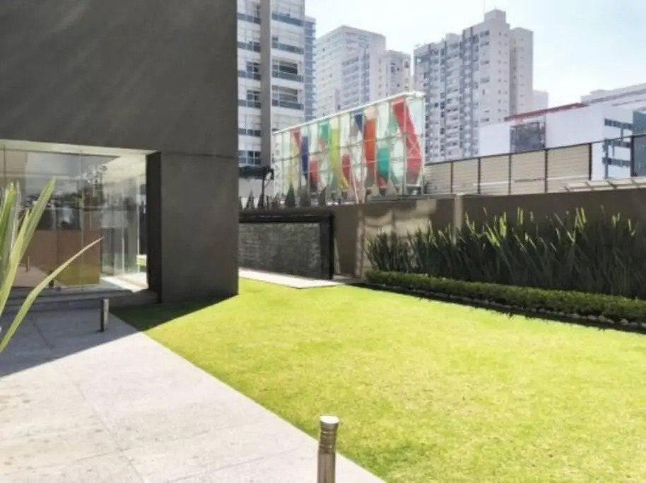 Argento Apartment in New Polanco