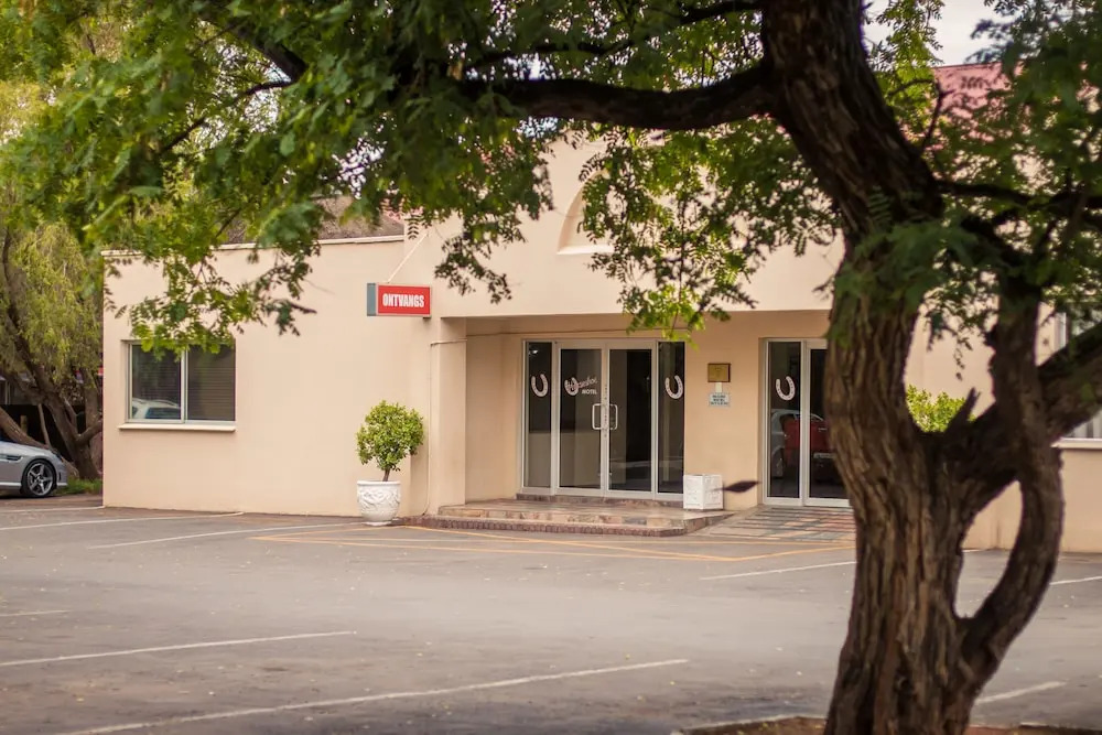 Horseshoe Inn and Conference Center