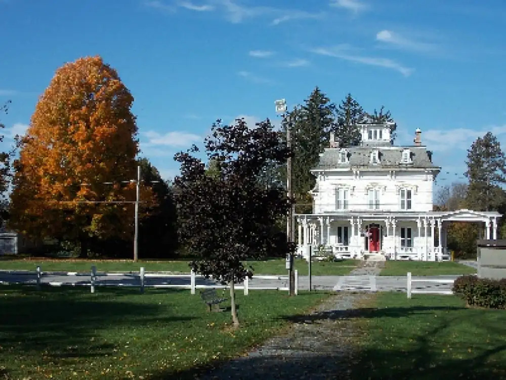 Marble Mansion Inn
