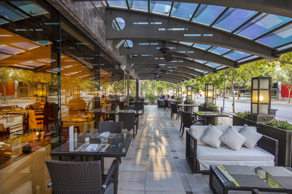 Plaza El Bosque Ebro