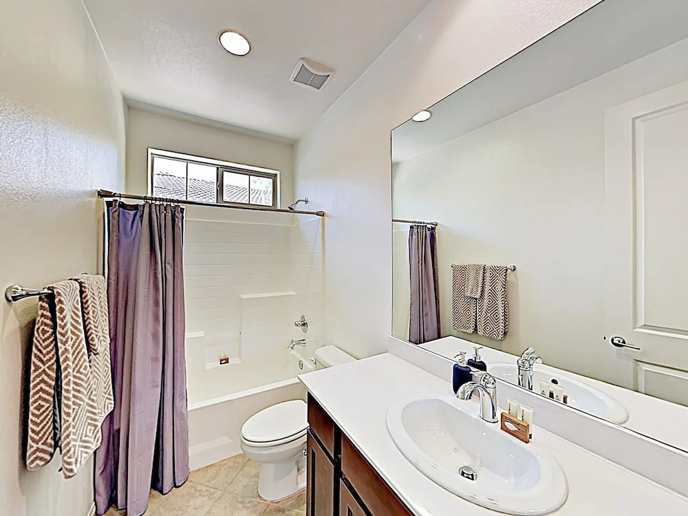 New Listing! Indian Palms New-build W/ Pool 3 Bedroom Home