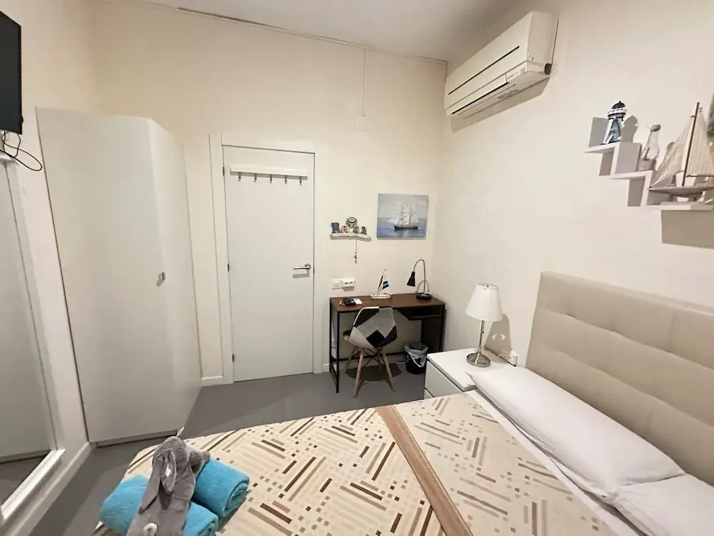 Balmes rooms