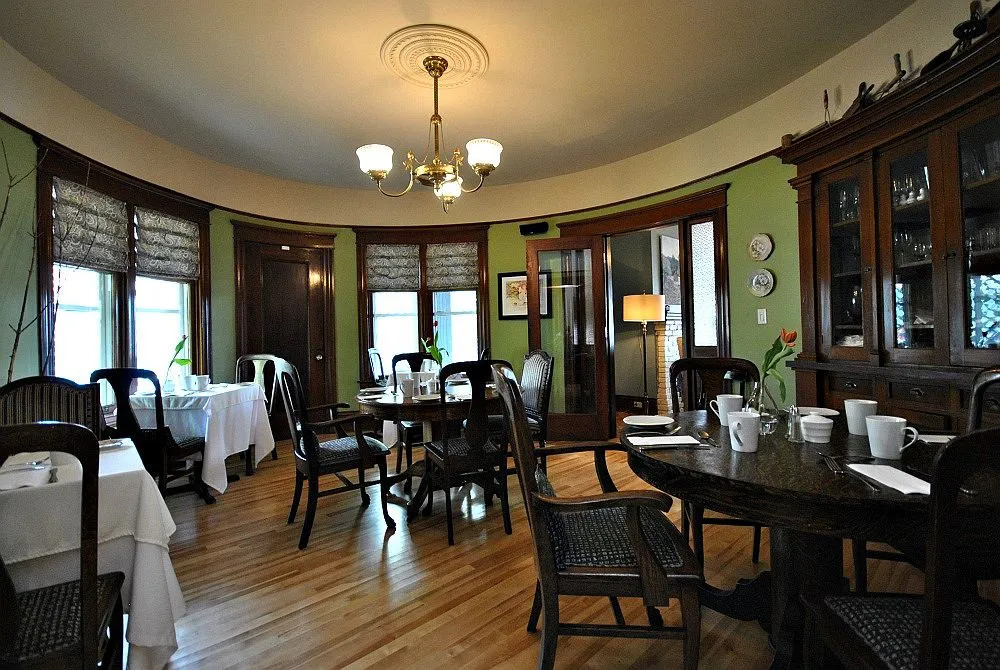 AUBERGE inn thyme