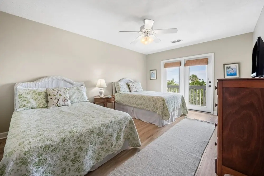 Take Your Shoes Off Relax And Put Your Feet In The Sand. 7 Bedroom Home by Peace Vacations
