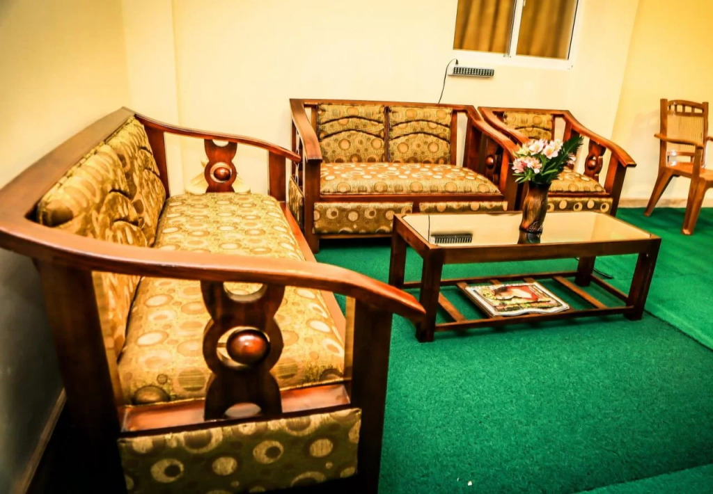 Himawari Hills Hotel and Hostel