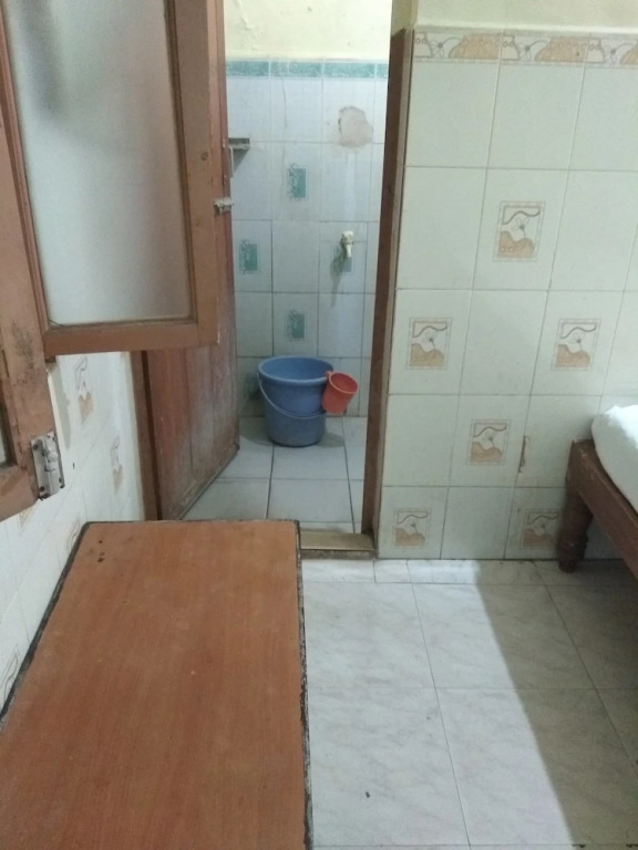 Iroomz Sai Relax Resiodency