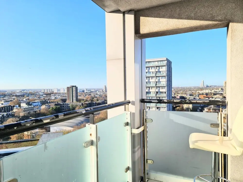 Paddington Luxury Apartment