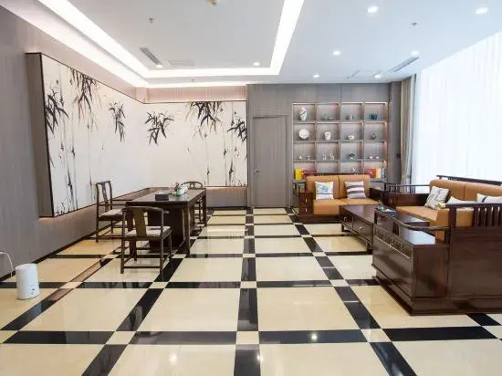 Baicheng Hotel