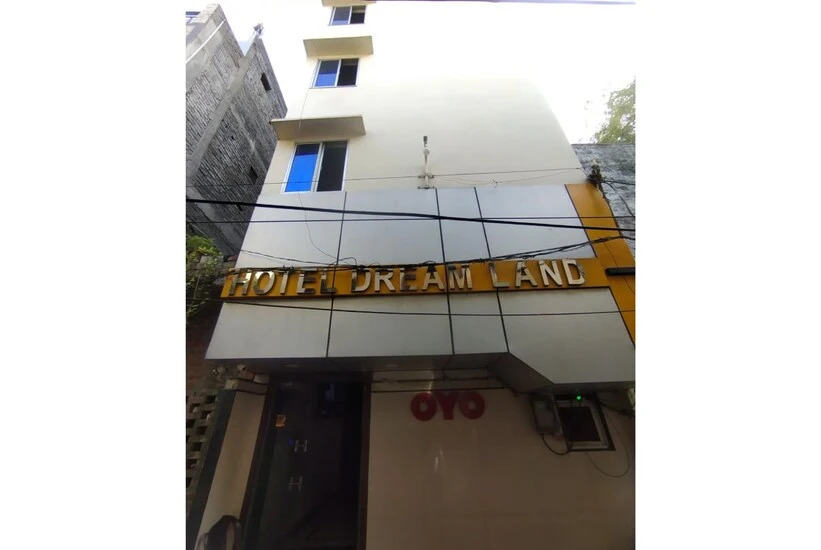 Hotel Dream Land