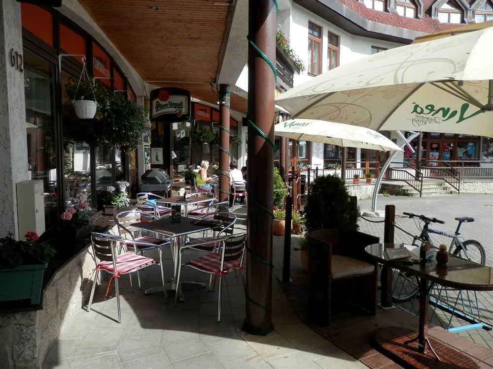 Pension Mona