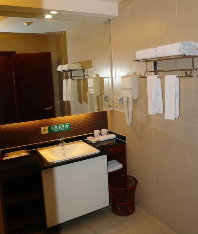 Jingu Hotel