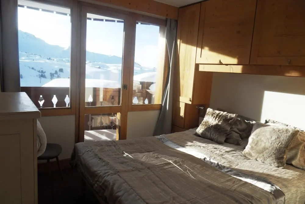 Belle Plagne Three-roomed Apartment on Slopes for 7 People of 48 mÂ² Ner404