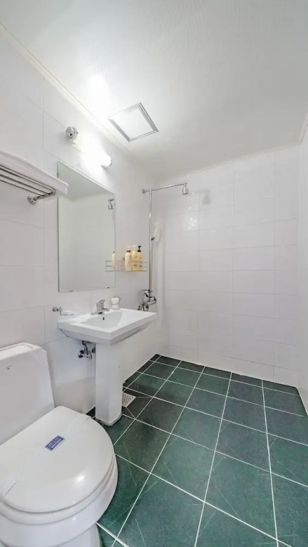 Gangneung Four Season Hotel and Pension