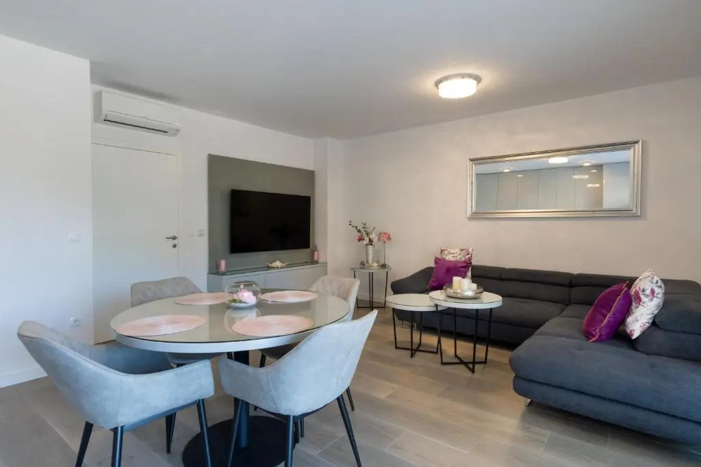 La Suite Apartment
