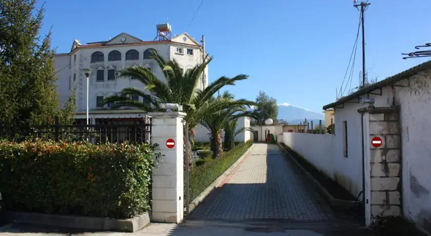 Guesthouse Familja