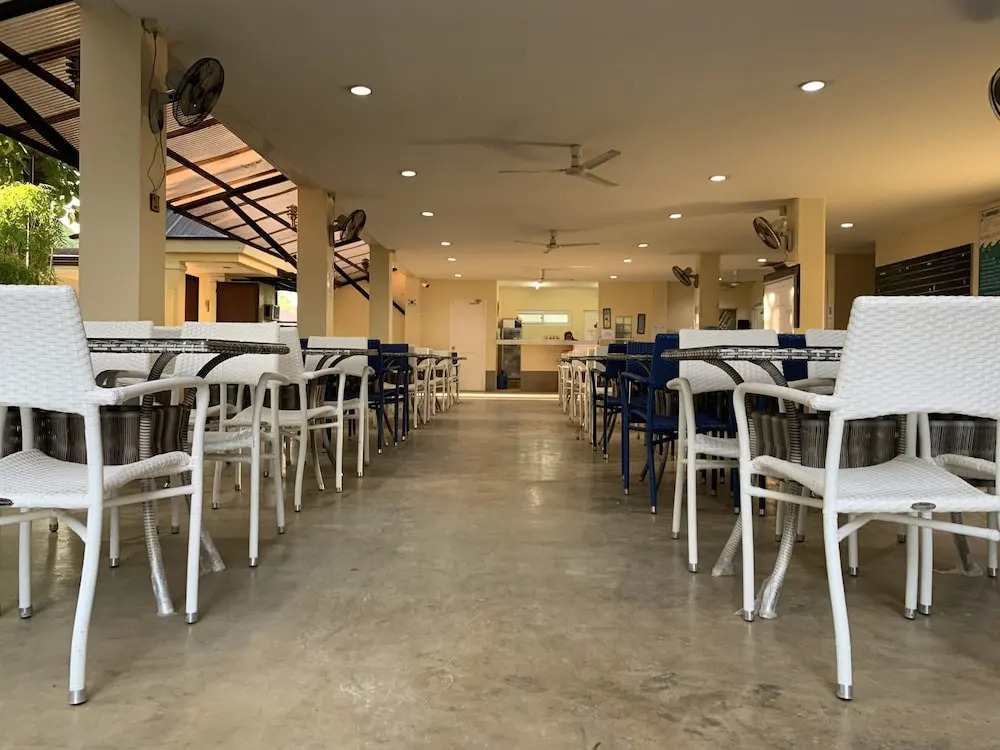 Mactan Seahorse Beach Resort - Hostel