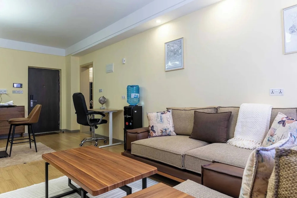 Luxurious two bedroom in siayapark apartments in kileleshwa which features swimming pool ,gym and breathtaking city views