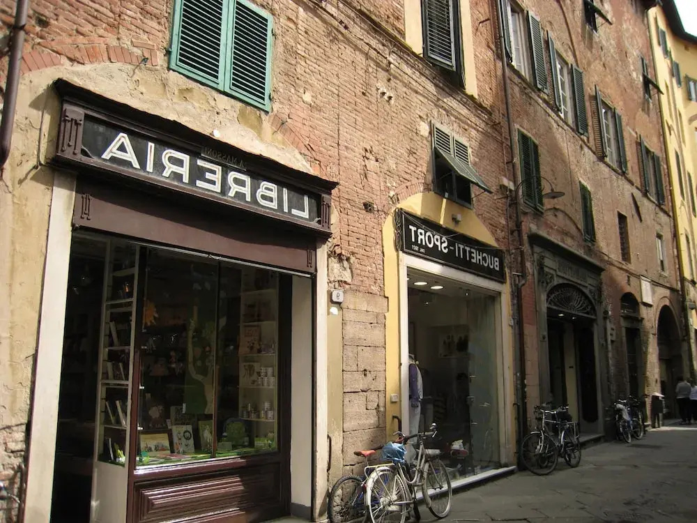 Apartment in Lucca Near Historic City Walls