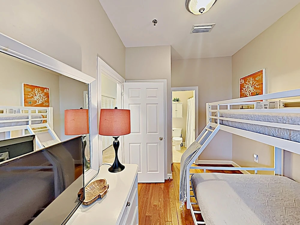 E Co Hwy 30A Condo Unit 322 3 Bedrooms 2 Bathrooms Condo