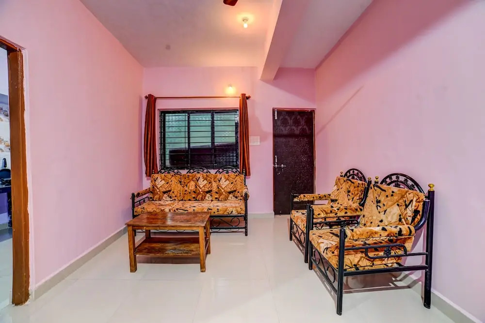 OYO 19870 Home Green View 1 BHK Mandrem