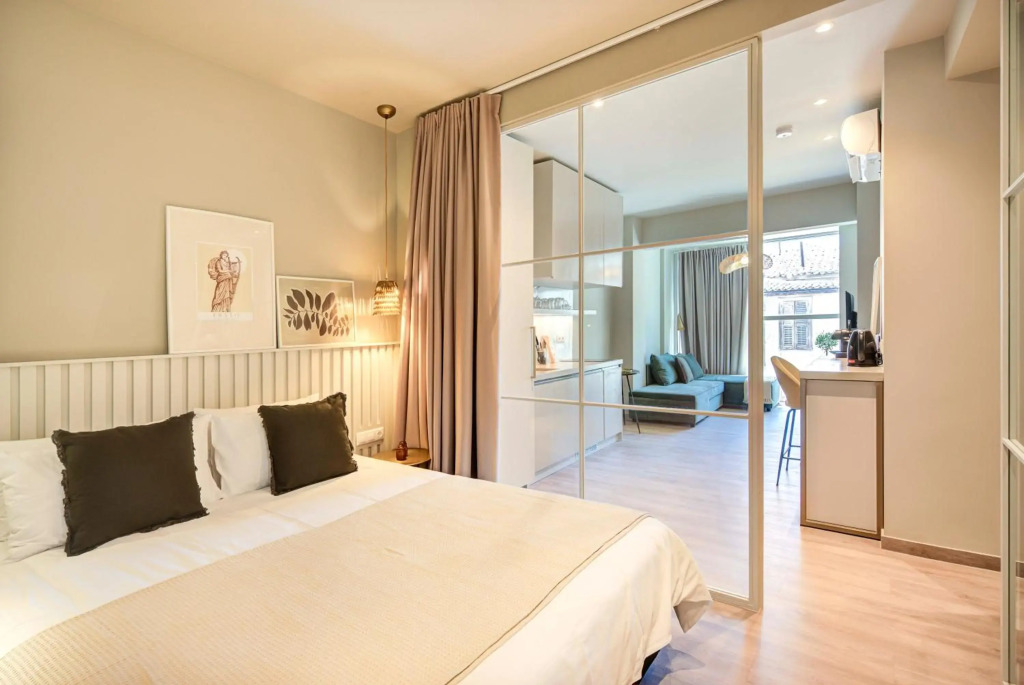 9 Muses Exclusive Suites In Syntagma