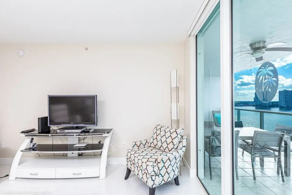 Le Marina Bay PH4 by Go Florida Condo, Sunny Isles