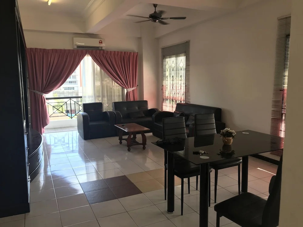 Kalyca Home 3BD Apt Api Api