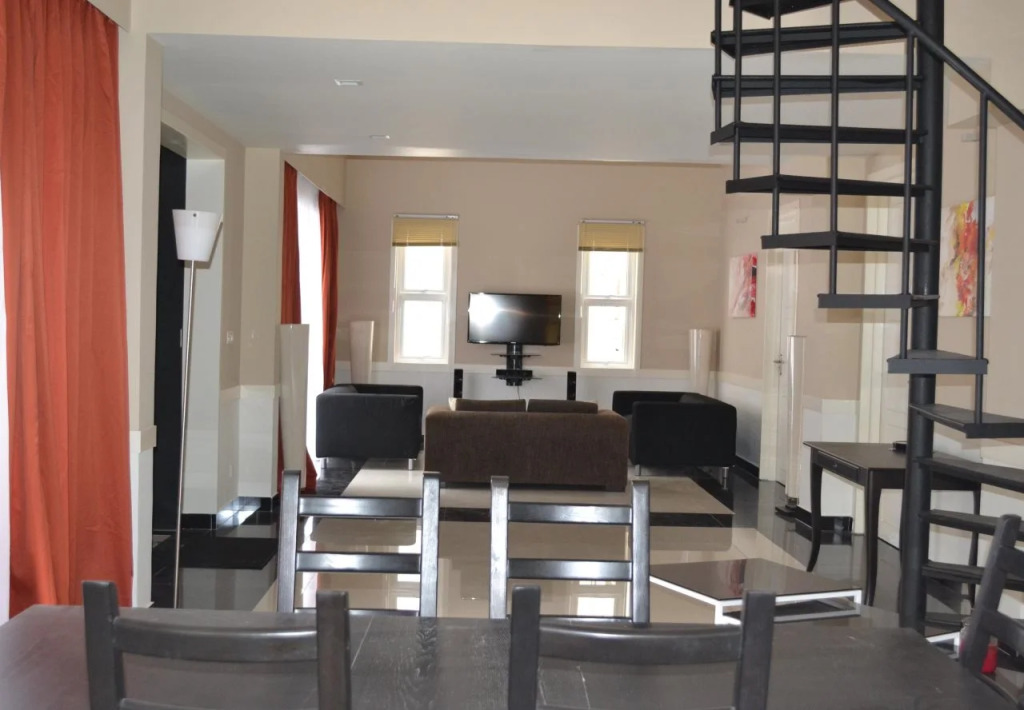 TME Retreats Dhigurah