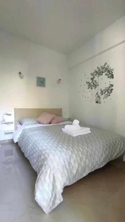 Myra Stunning Seaview Maisonette