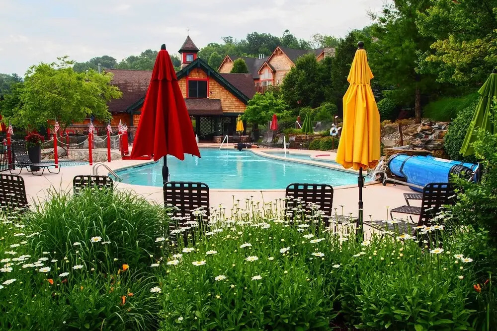Spacious Condo w/ View < 1 Mi to Mtn Creek Resort!