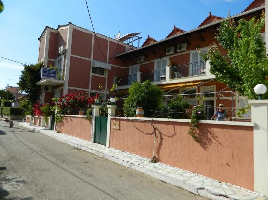 Konstantinos Apartments