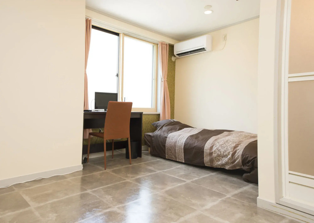 Kanazawa Station Hotel