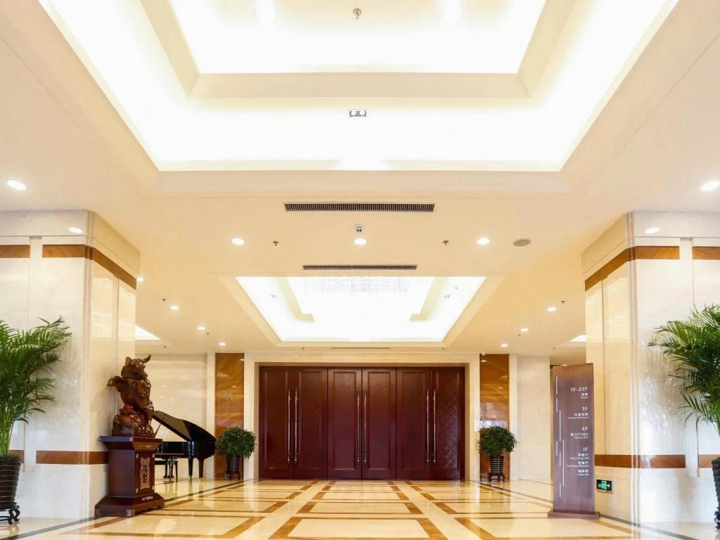 Mingcheng Jinjiang International Hotel