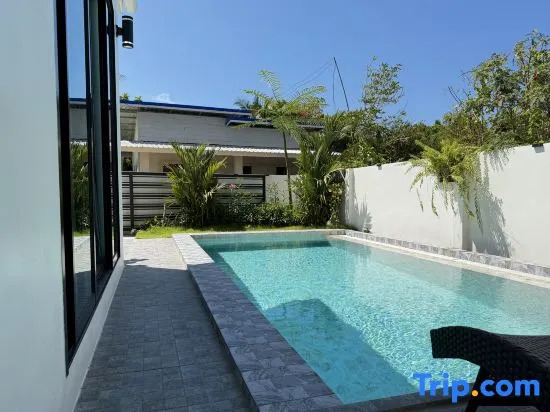 Private Tropical Pool Villa Near Ao Nang Beach