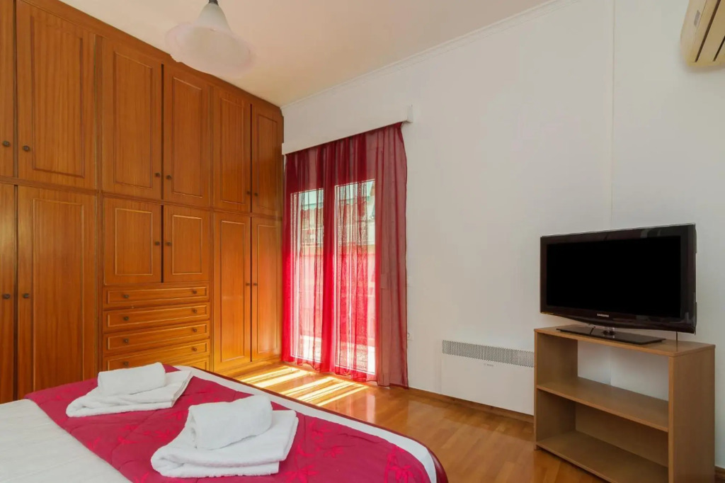Nice 2bedroom apartment in Pagkrati