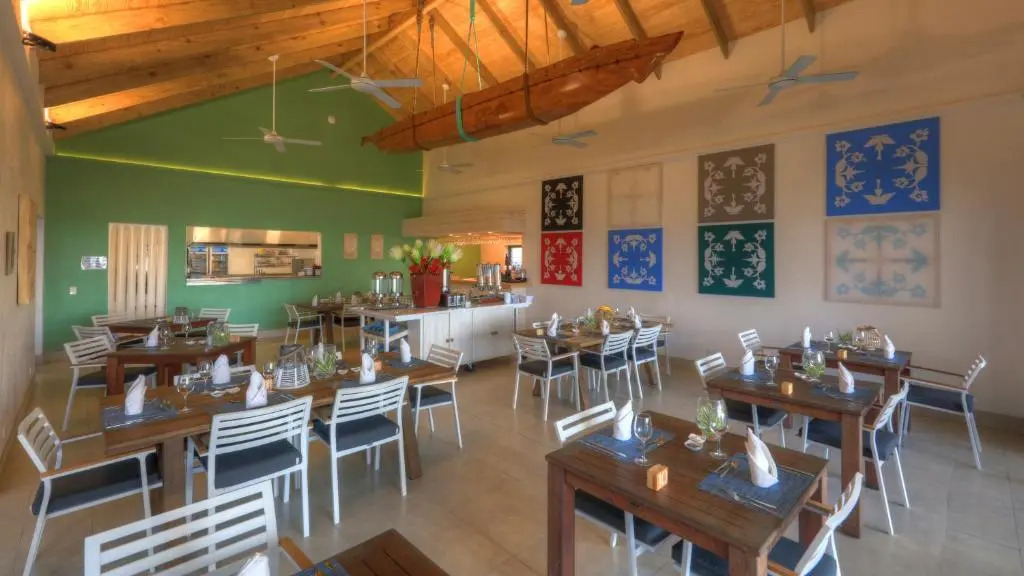 Moana Sands Lagoon Resort - Adults Only