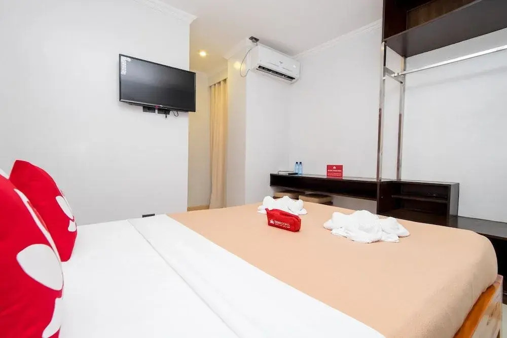 ZEN Rooms Burgos Street Vigan