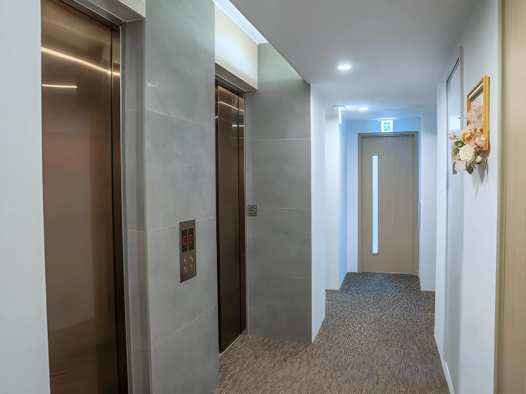 China Rich Oriental Hotel