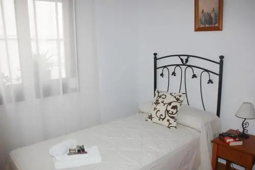 Pensión Algarrobeña