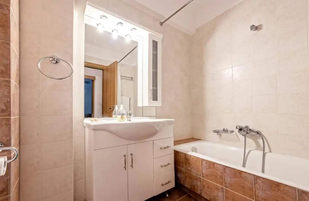 Magnificent homm Apartment, Geom. Theodorou str